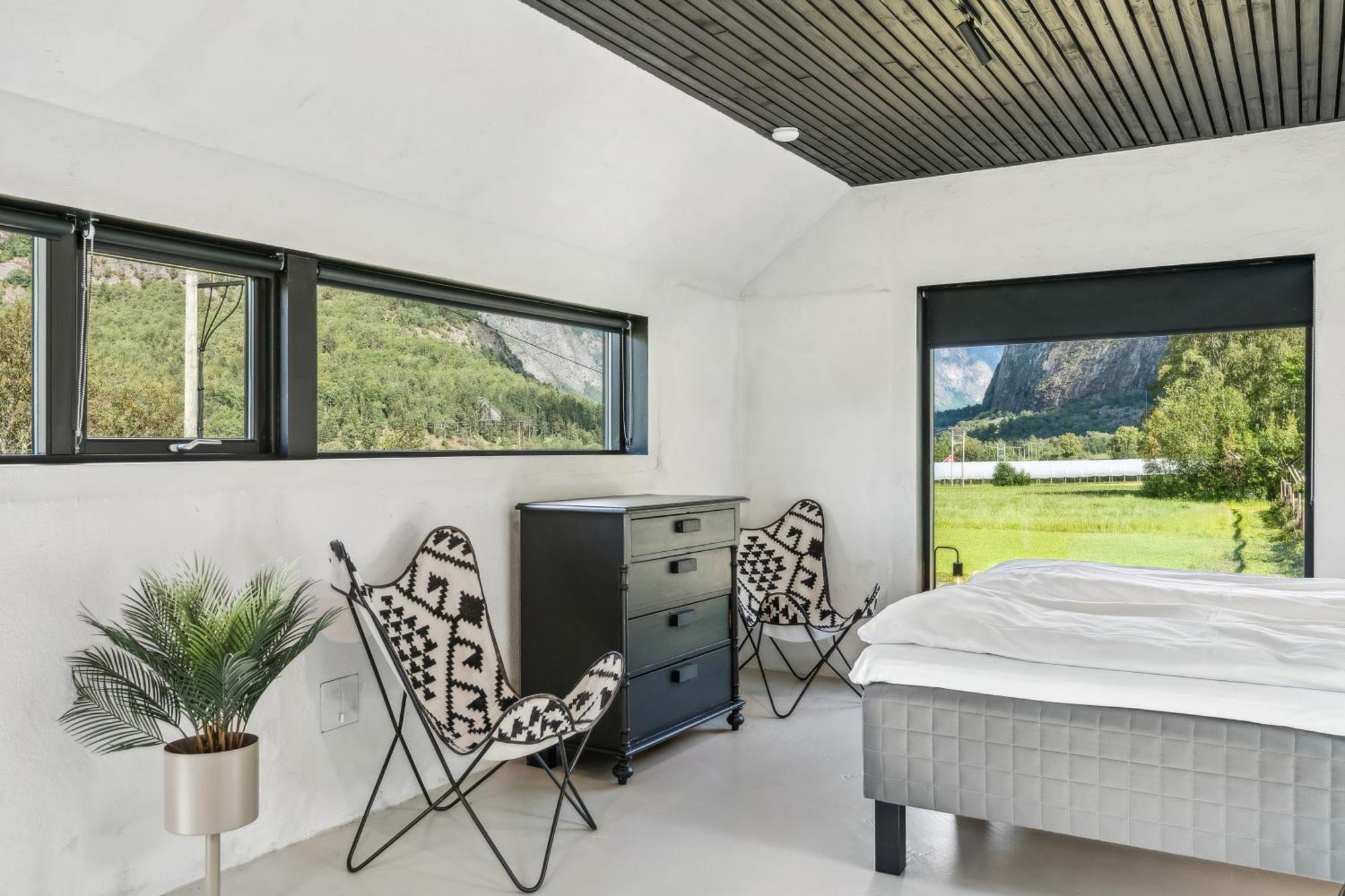 Lærdalsøyri Jordeplegarden Holiday Home - Part Of A Farm - Two Buildings - Close To Flam מראה חיצוני תמונה